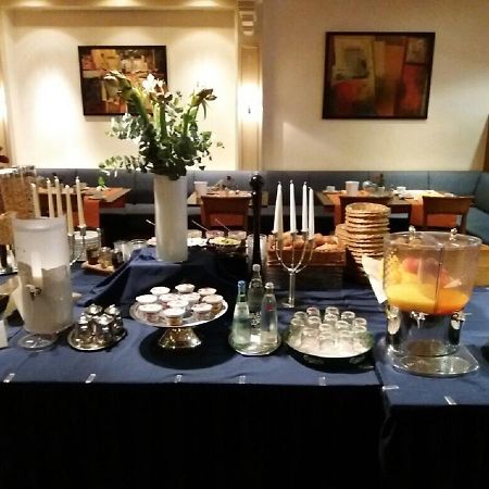 Hotel Rheinterrasse Benrath Düsseldorf Dış mekan fotoğraf